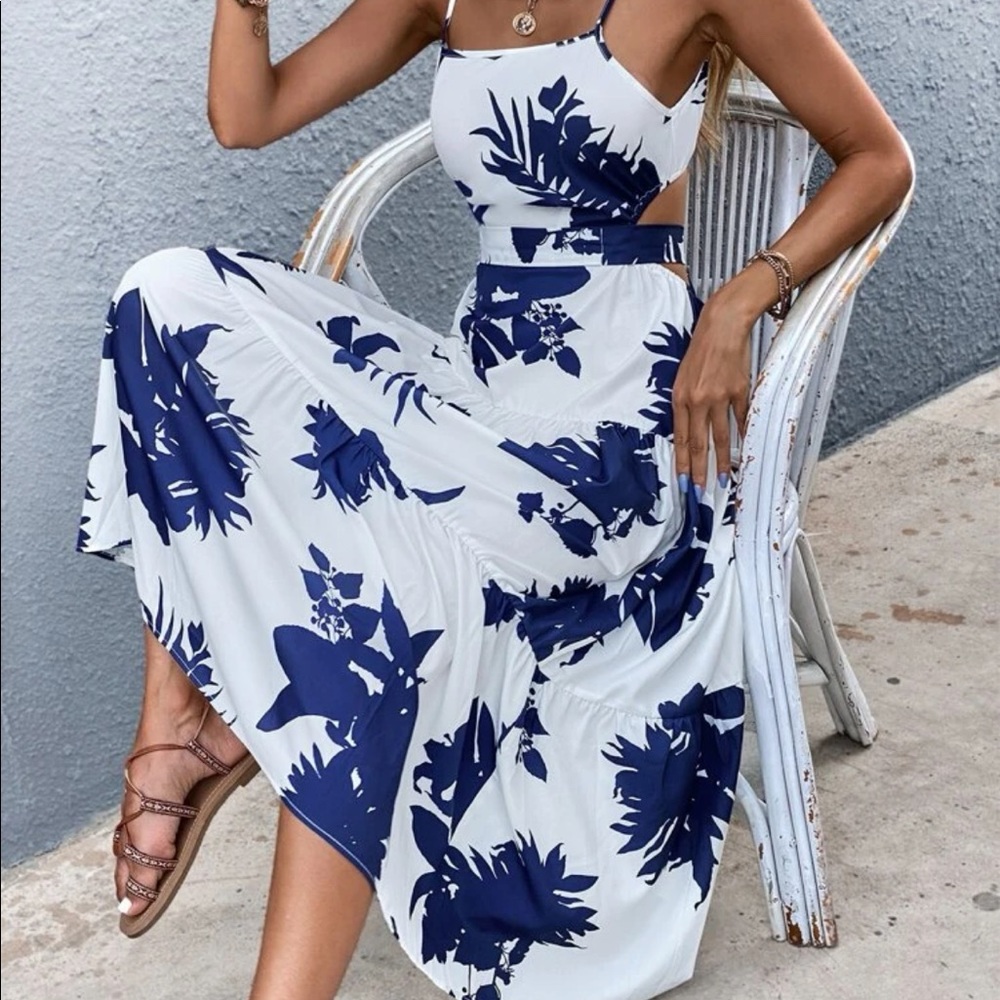 Floral Print Tie Back Cami Dress - Picture 5 of 12